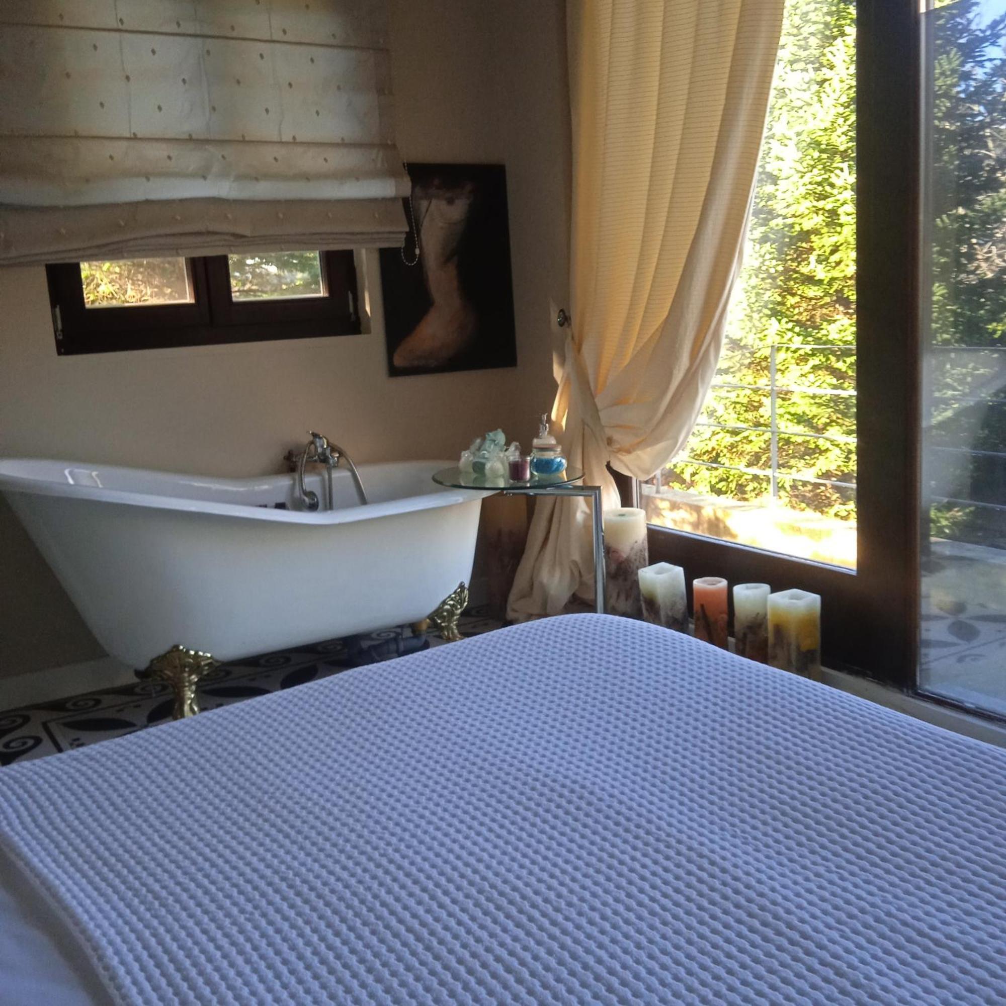 Enoro Hotel Pramanta Bagian luar foto